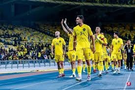 胡夫29+9西亚卡姆27+6+5 锡安27分步行者击退鹈鹕