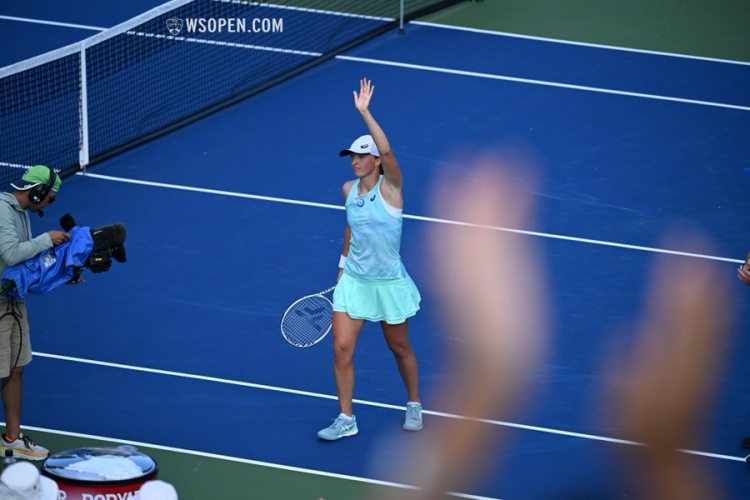 刘诚宇在关 刘诚宇在关